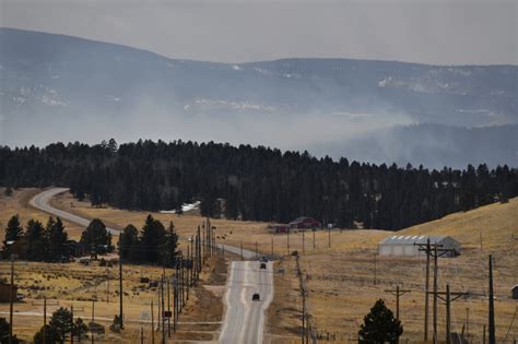 Colorado wildfire burning on 1,088 acres near Florissant; 100 homes evacuated
